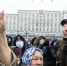 Митинги, спасённые лебеди и авария с бетономешалкой: что произошло в Калининграде и в мире в выходные - Klops.Ru