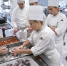 Фото: https://www.notizie.it/wp-content/uploads/2017/03/donne-chef.jpg - Янтарный Край