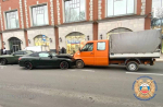 Выезжавший с парковки у мэрии Калининграда спровоцировал массовое ДТП