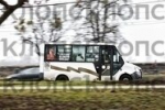 Начали с маршруток: в Калининграде общественный транспорт брендируют к юбилею Победы (фоторепортаж)