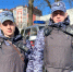 В Калининграде росгвардейцы оказали первую помощь девушке, которую сбил велосипедист (видео) - Росгвардия