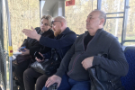 чиновники и общественность.jpg