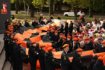 «Вальс Победы», солдатская каша и квест про войну: в Калининграде накануне 9 Мая прошёл городской праздник  (фото)