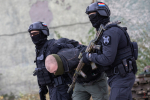 При содействии сотрудников спецподразделений Росгвардии в Калининграде задержаны подозреваемые в вымогательстве (видео)