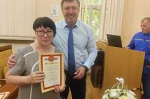 В Детской областной больнице медиков поздравили с профессиональным праздником