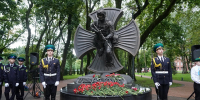 В Калининграде 3 сентября почтили память жертв терроризма - Комсомольская правда