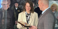 Губернатор передал музею Героев нового времени несколько экспонатов - Комсомольская правда