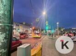 В Калининграде устроили юбилейный рейс троллейбуса, но кататься пришлось в битком набитом душном салоне (фото)