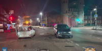 На Московском проспекте столкнулись легковушки, пострадала девушка - Комсомольская правда