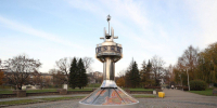 В Калининграде завершили реставрацию «Мировых часов» в сквере у Нижнего озера - Kaskad.TV