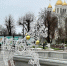 Площадь Победы в Калининграде начали украшать к Новому году (фото) - Kaliningrad.Ru