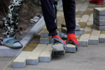 В Калининграде ищут подрядчика для обустройства тротуара на улице Воздушной