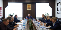 110 тонн возможностей: Янтарный комбинат и отраслевой кластер обсудили детали сотрудничества - Центр поддержки предпринимательства