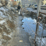 В центре Калининграда 10-летний мальчик провалился в заполненную водой яму (фото) - Новости Калининграда | Фото читателя - Klops.Ru