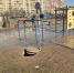 Калининградцы пожаловались на опасный «аттракцион» на детской площадке - Kaskad.TV
