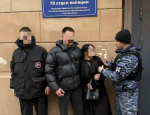 Туристов из Калининграда силой стаскивали с крыши в Петербурге