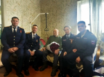 Сотрудники Советского межрайонного следственного отдела СУ СК России по Калининградской области поздравили ветерана с наступающим Днем Победы