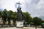 Кирилл и Владимир: глава РПЦ провел в Калининграде богослужения и освятил новый памятник (фото)