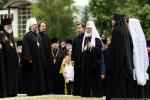 Кирилл и Владимир: глава РПЦ провел в Калининграде богослужения и освятил новый памятник (фото)