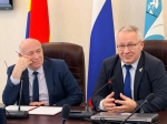 Глава города Олег Аминов вручил юбилейные медали «80 лет Калининграду» сотрудникам ГК «Русская Европа»
