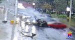 Сотрудник транспортной полиции помог пострадавшему в ДТП на Московском проспекте